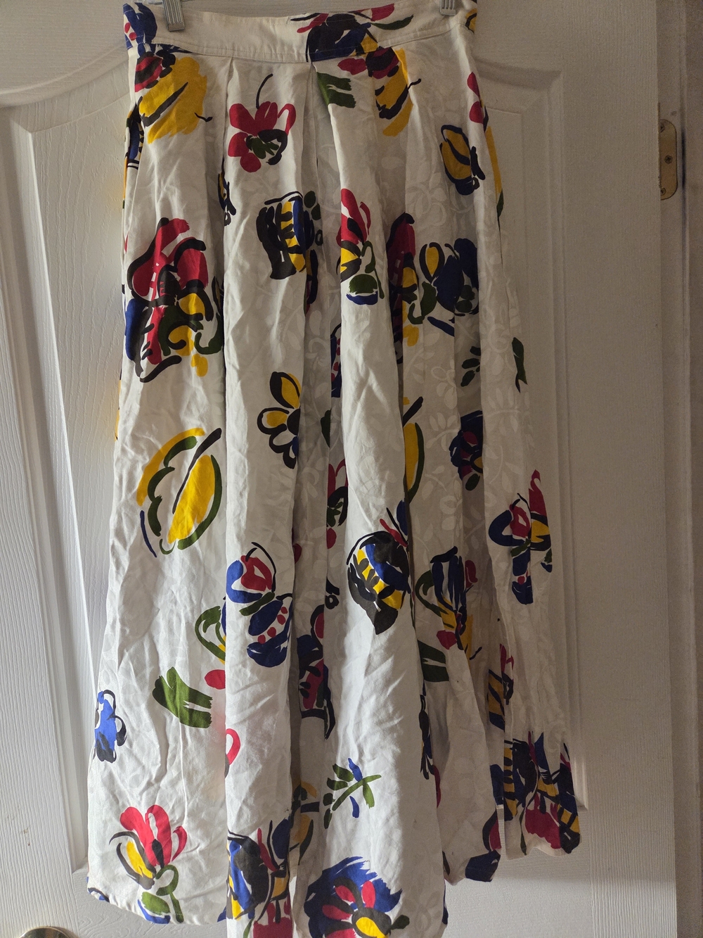 Vintage Floral Midi Skirt with Multicolor Print
